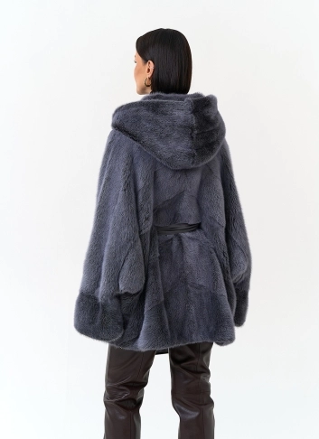 Женская норковая шуба с капюшоном фото
