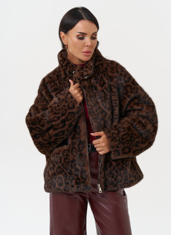 Женская куртка из эко меха с воротником 