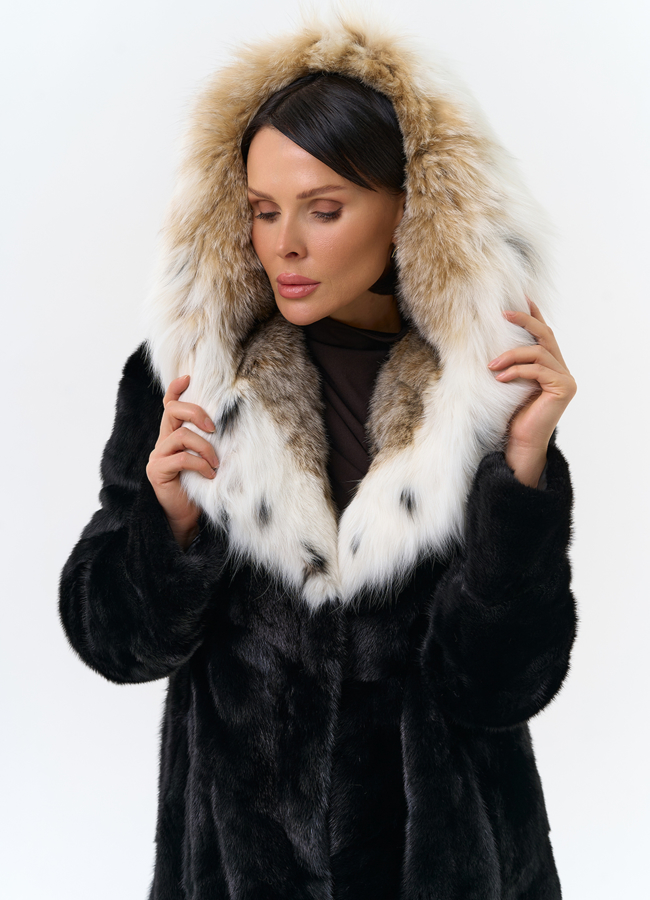 Норковая шуба черного цвета с рысью модель № 25004 универмаг малина