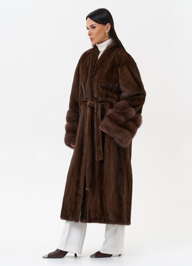 Шуба из скандинавской норки с куницей модель № 29258 универмаг малина