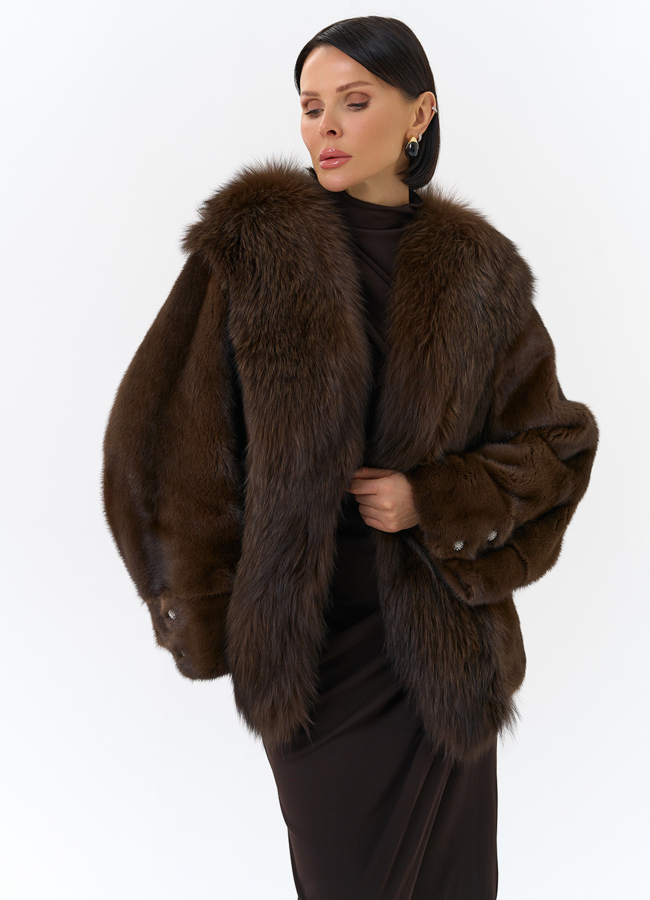 Шуба из норки с отделкой из меха чернобурки модель № 32030 меха малина
