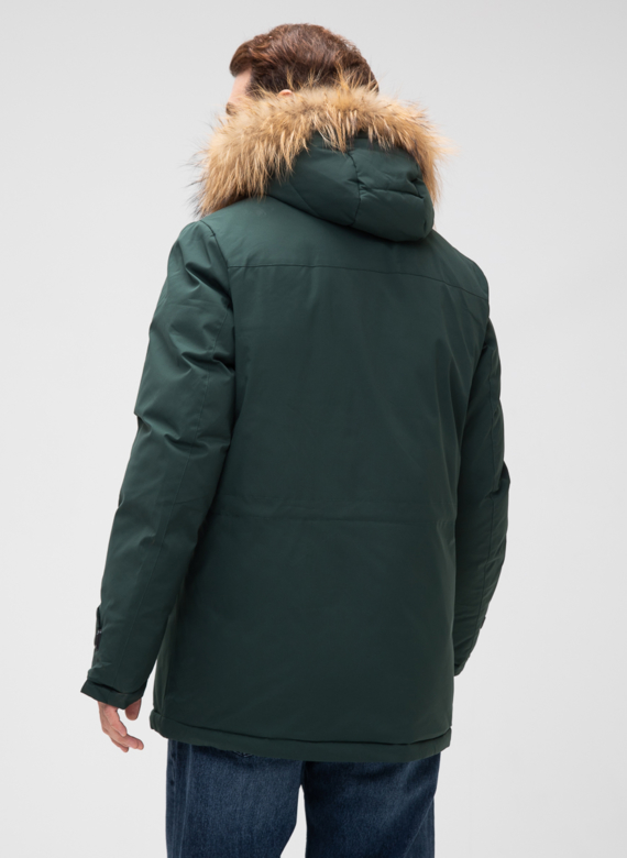 Мужской пуховик с капюшоном из меха енота