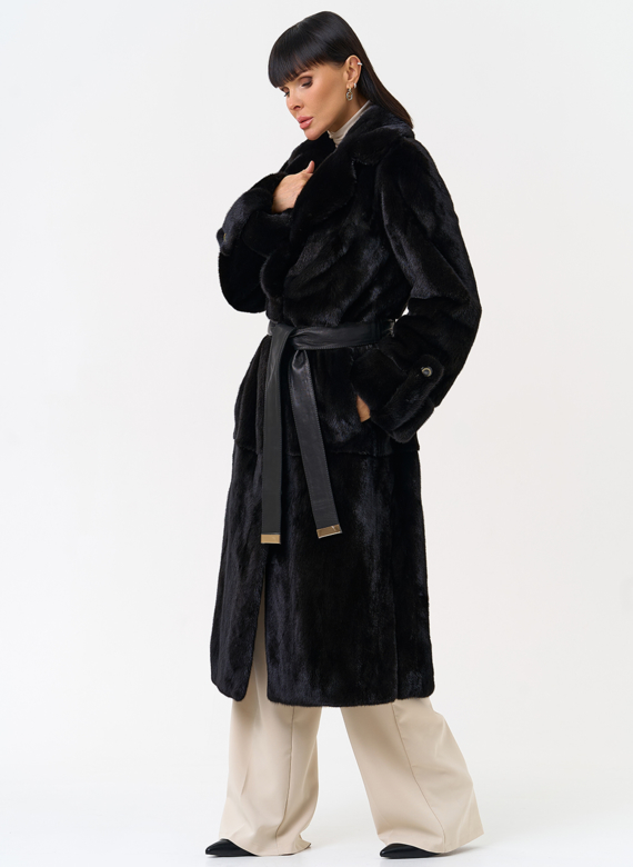Женская шуба из меха норки blackglama с поясом