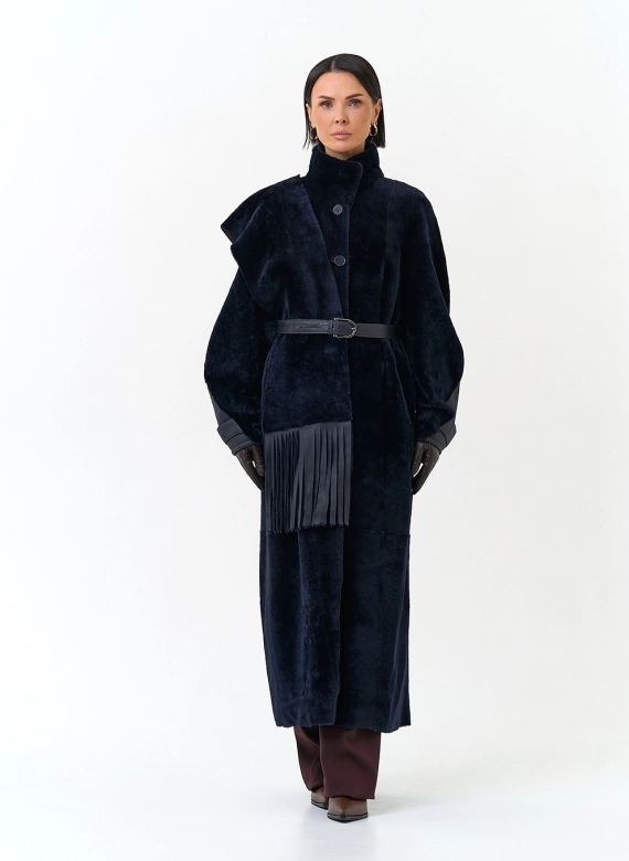 Женская двухсторонняя дубленка с шарфом фото