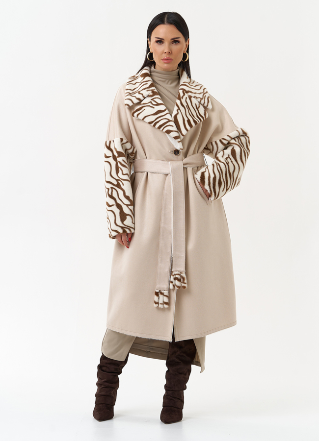 Двухстороннее пальто из эко замши с английским воротником модель № 29979 в рассрочку