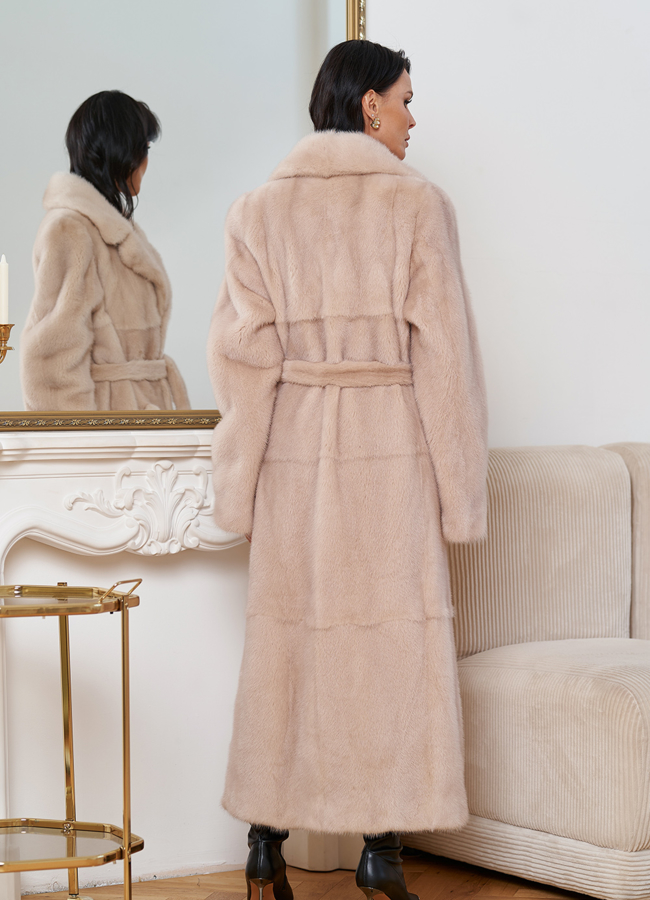 Женская длинная шуба из меха норки модель № 30684 в кредит